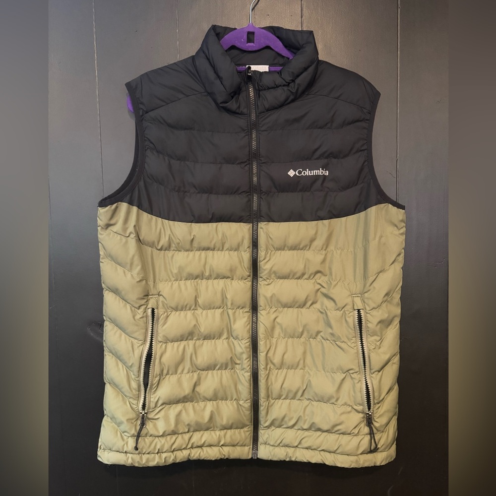 Columbia Black and Green Omni-heat Vest